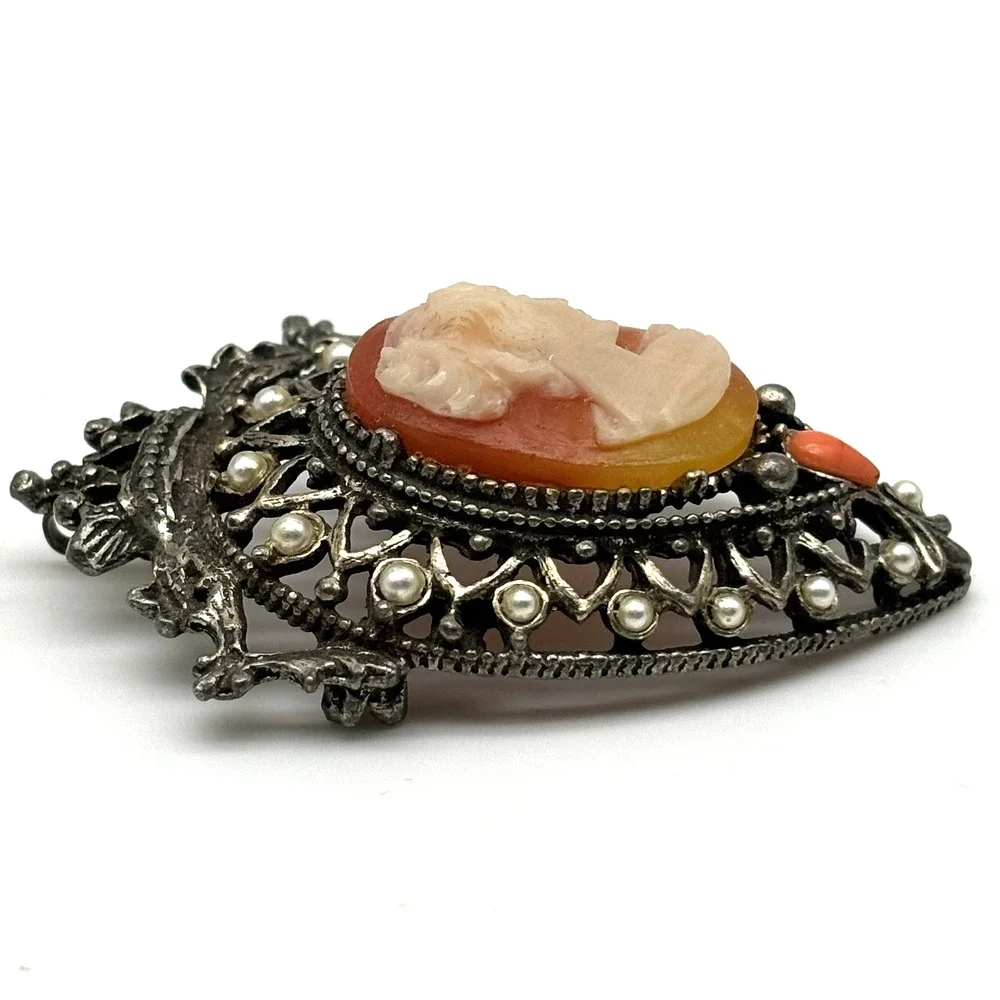 Mid Century Modern Florenza Silver-tone Filigree Shell Cameo Faux Pearl Brooch